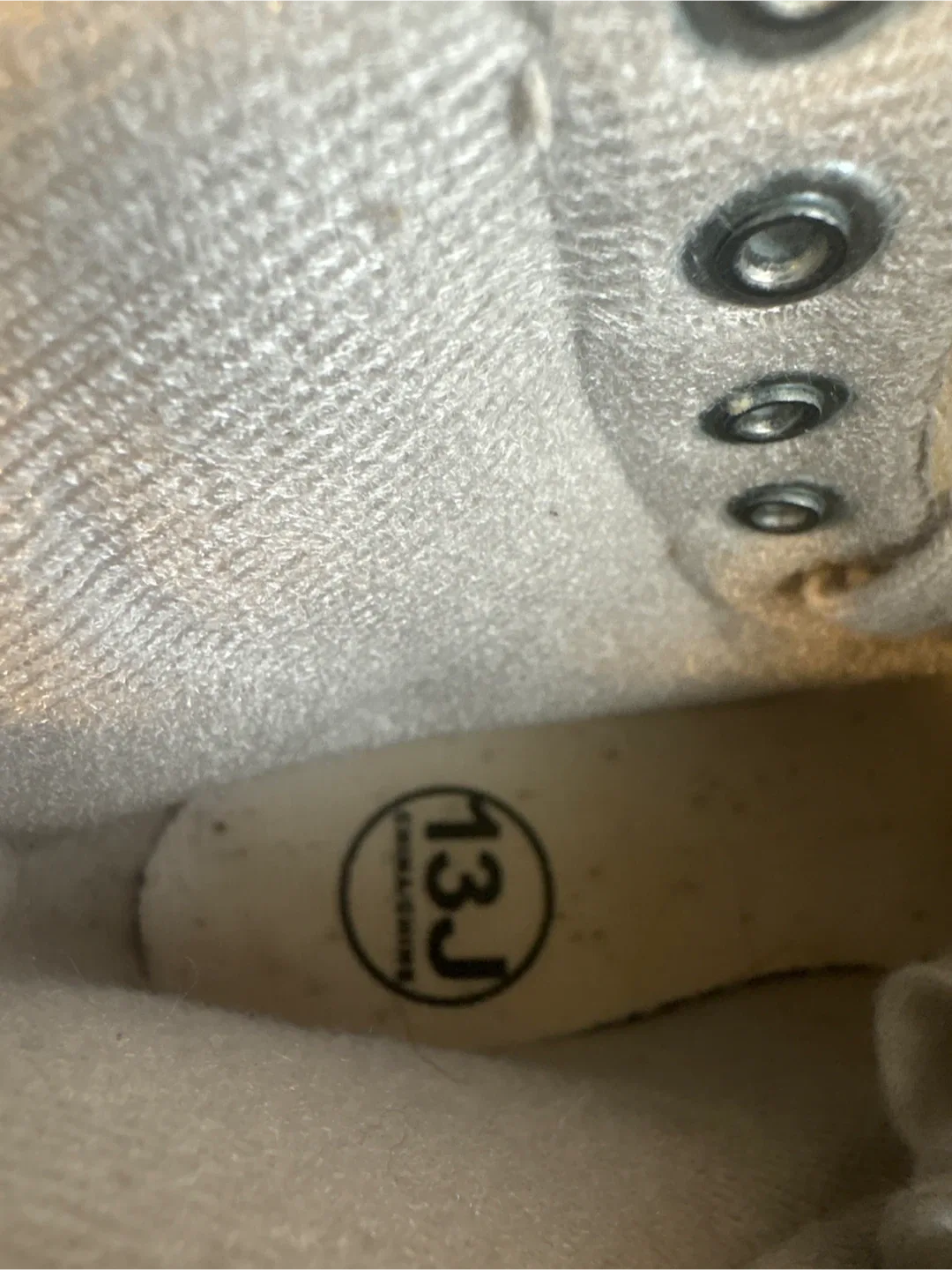 White Figure Skates - Size 13J image indicator(3)