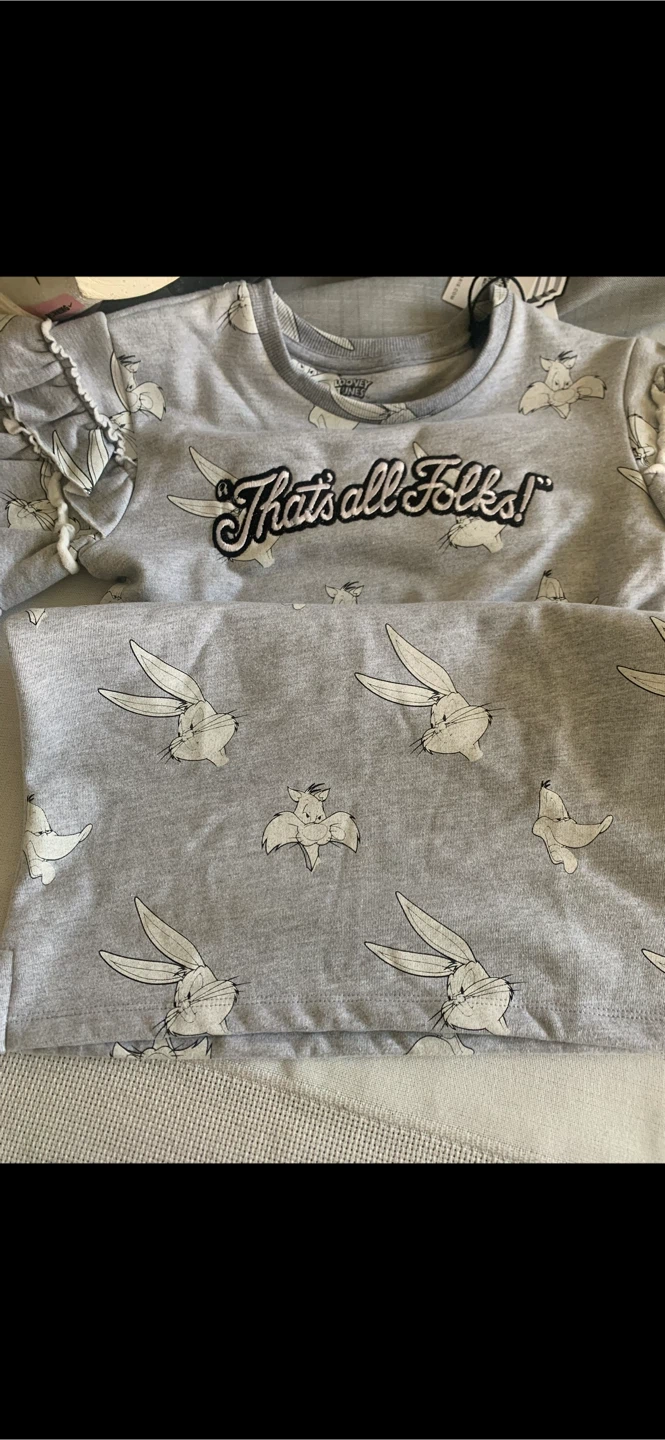 New Looney Tunes Bugs Bunny Sweater Set - photo 3