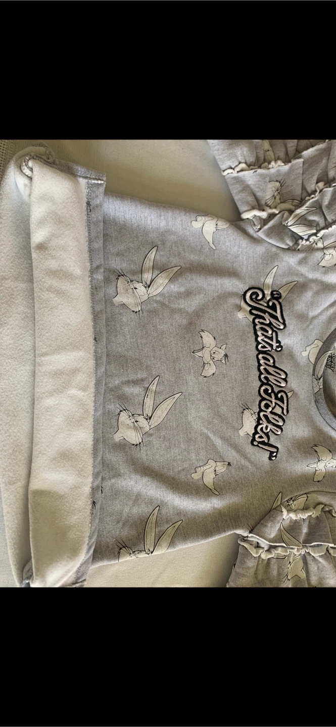 New Looney Tunes Bugs Bunny Sweater Set - photo 5