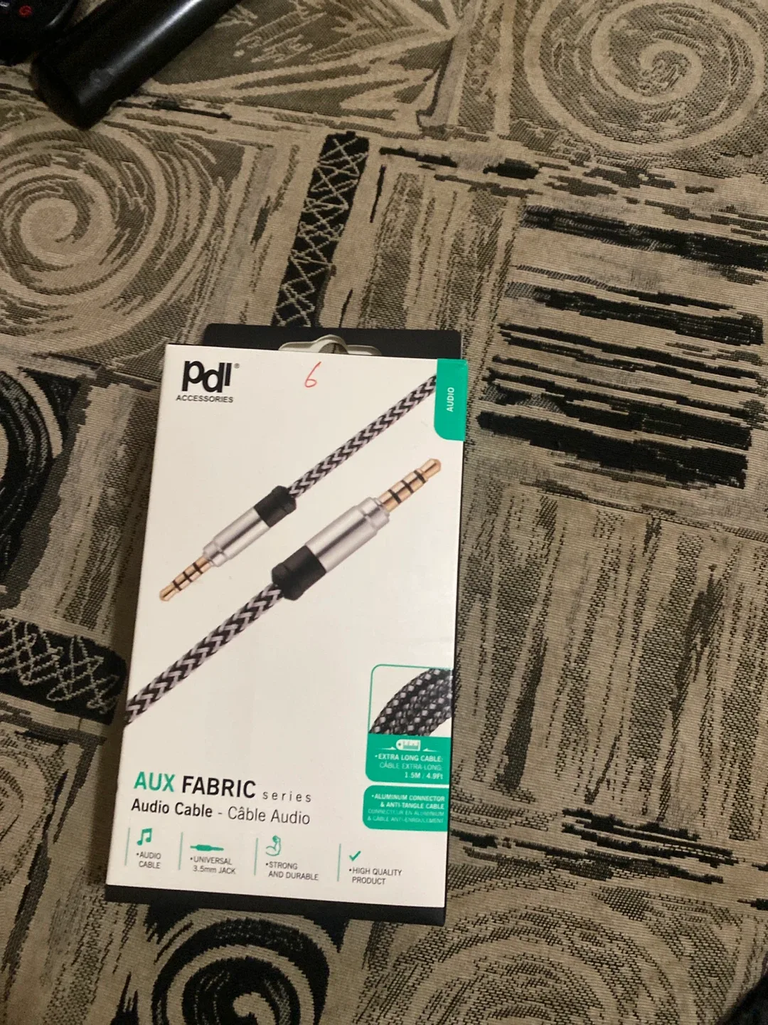 Aux cable image indicator(2)