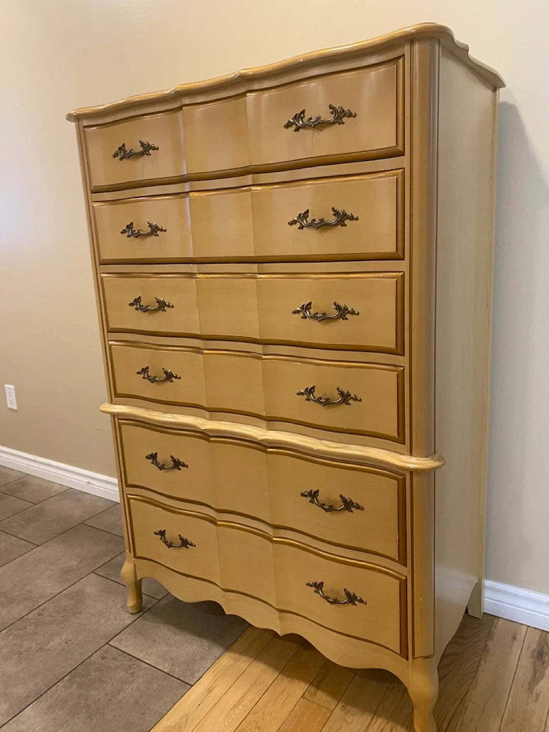 Malcolm Furniture Solid French Provincial Dresser (CAN DELIVER) image indicator(7)