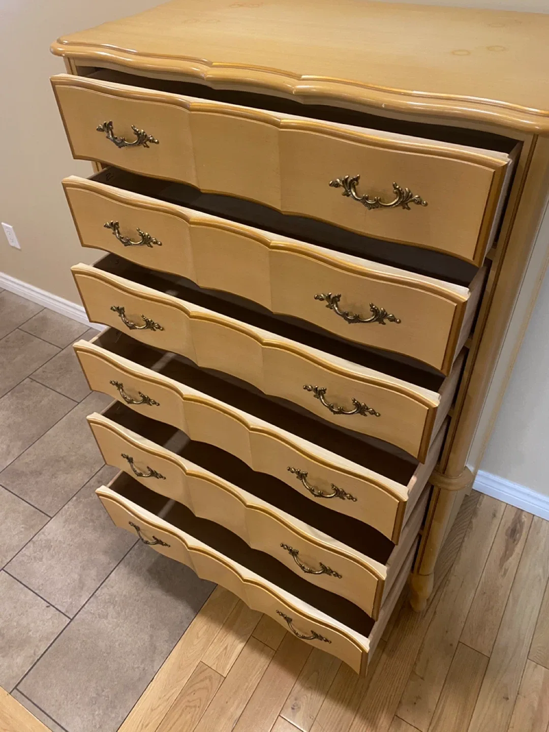 Malcolm Furniture Solid French Provincial Dresser (CAN DELIVER) image indicator(9)