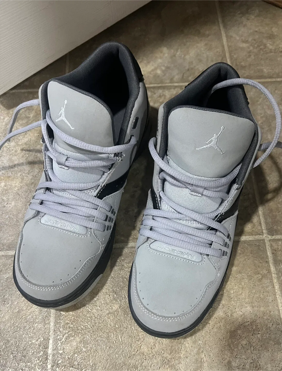 Jordan Flight 23 Wolf Grey Athletic Sneaker - US 7Y