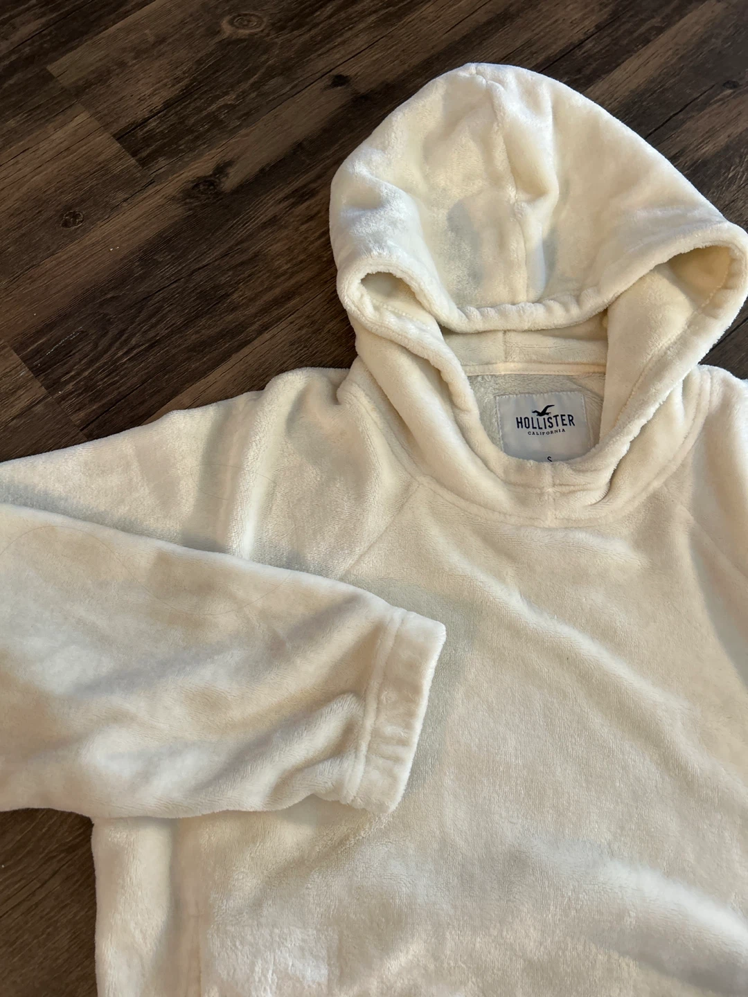 Hollister Cream Fleece Hoodie - Size S - photo 2