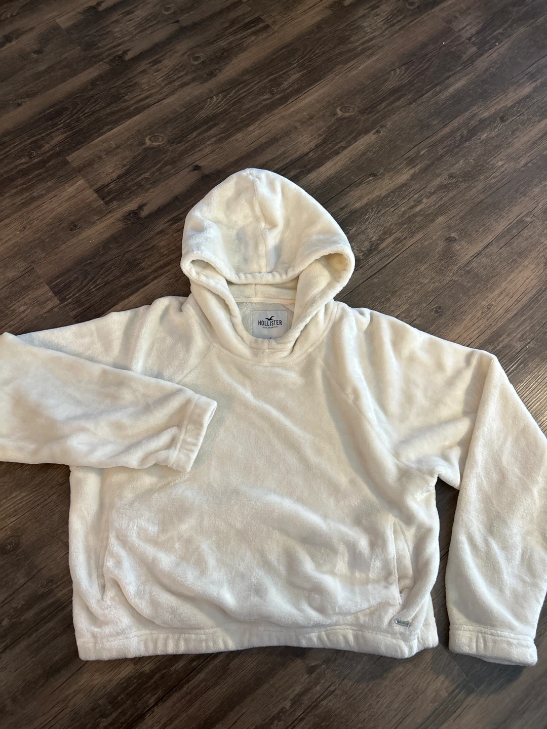 Hollister Cream Fleece Hoodie - Size S