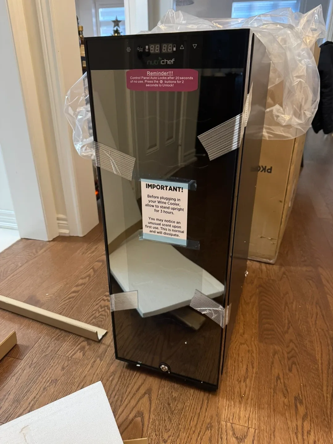 NutriChef 18-Bottle Wine Chiller - Like New! image indicator(3)