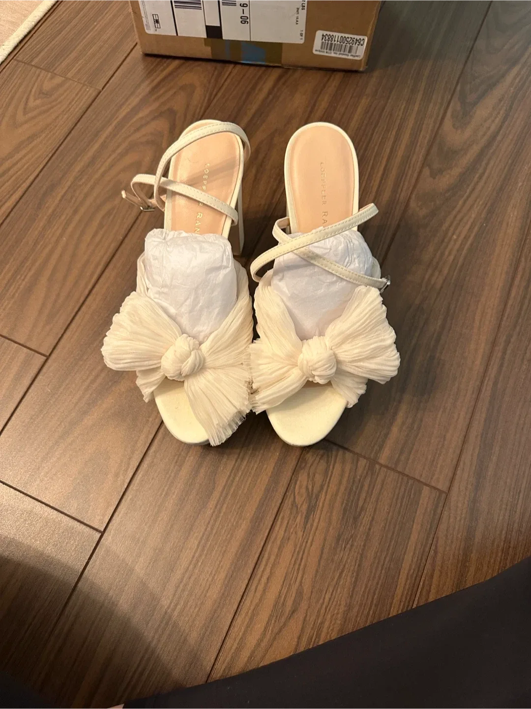 Loeffler Randall Natalia Pearl Platform Bow Heel, Size 6.5 image indicator(3)