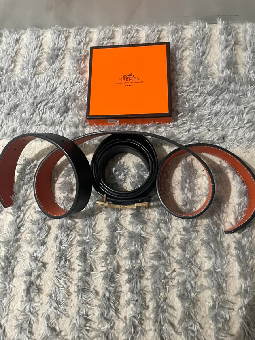 Hermès x 2 Belts with  Box image indicator(2)