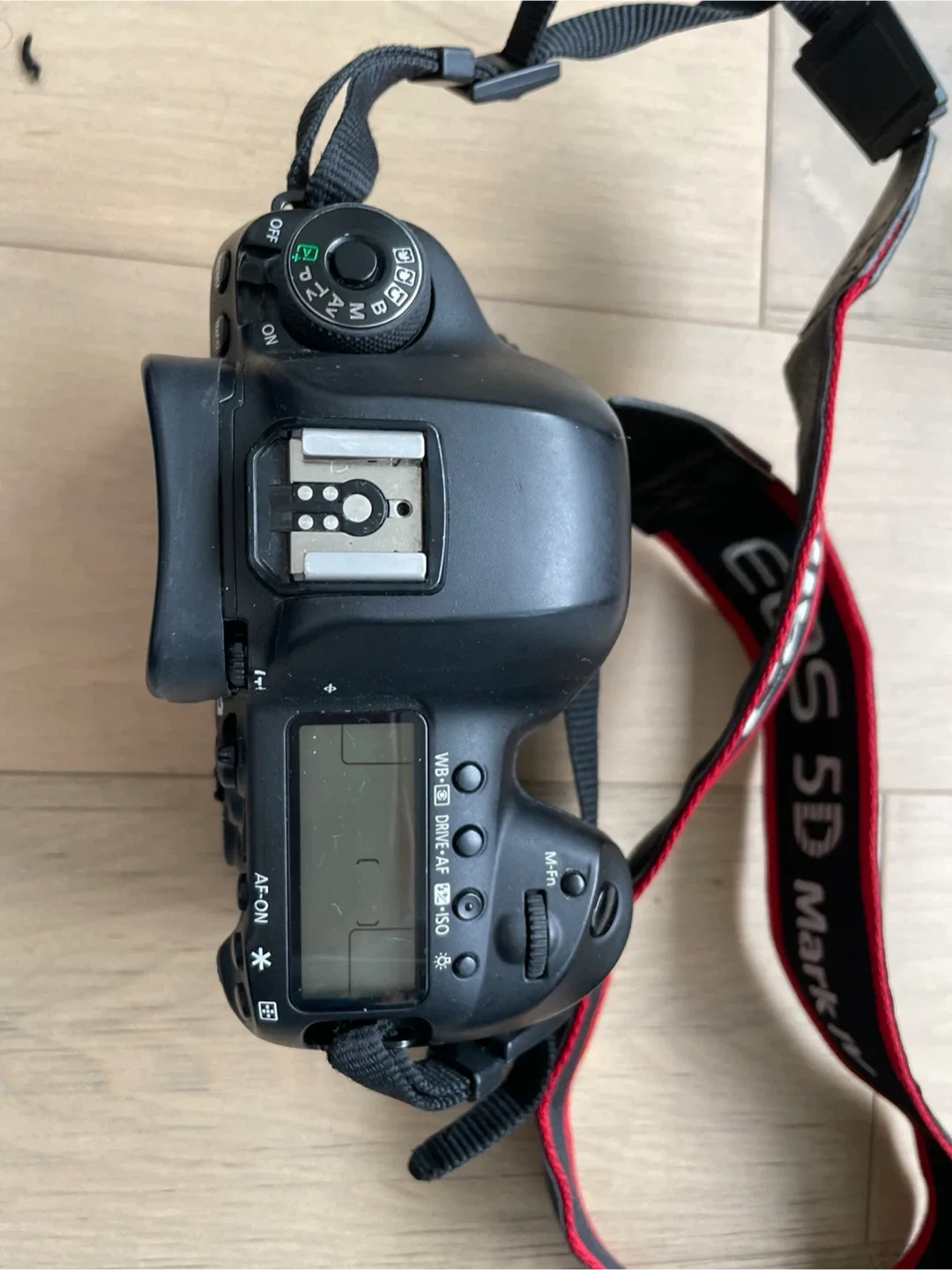Canon Camera Gear Bundle image indicator(8)