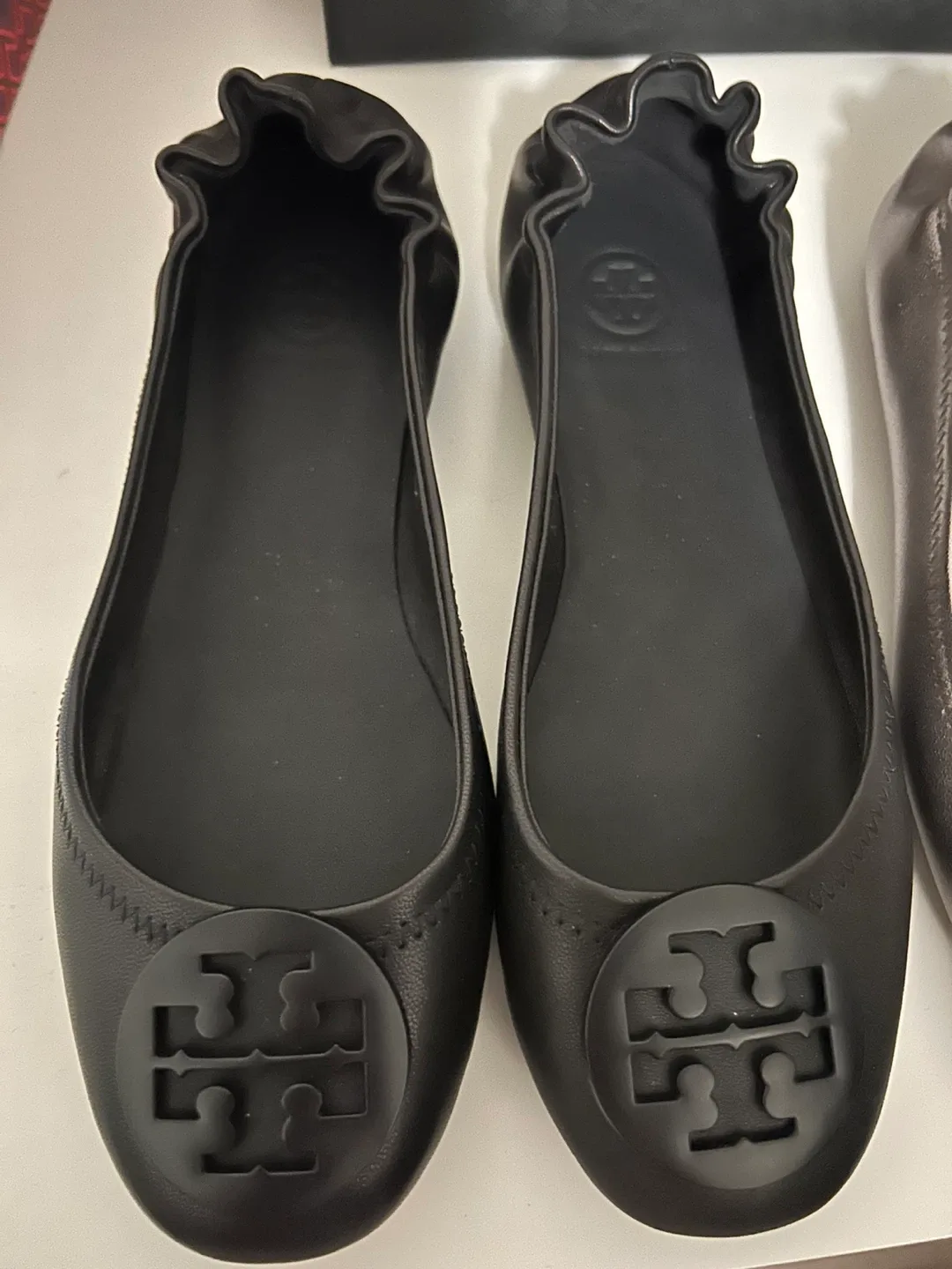 Tory Burch Black Leather Ballet Flats image indicator(2)