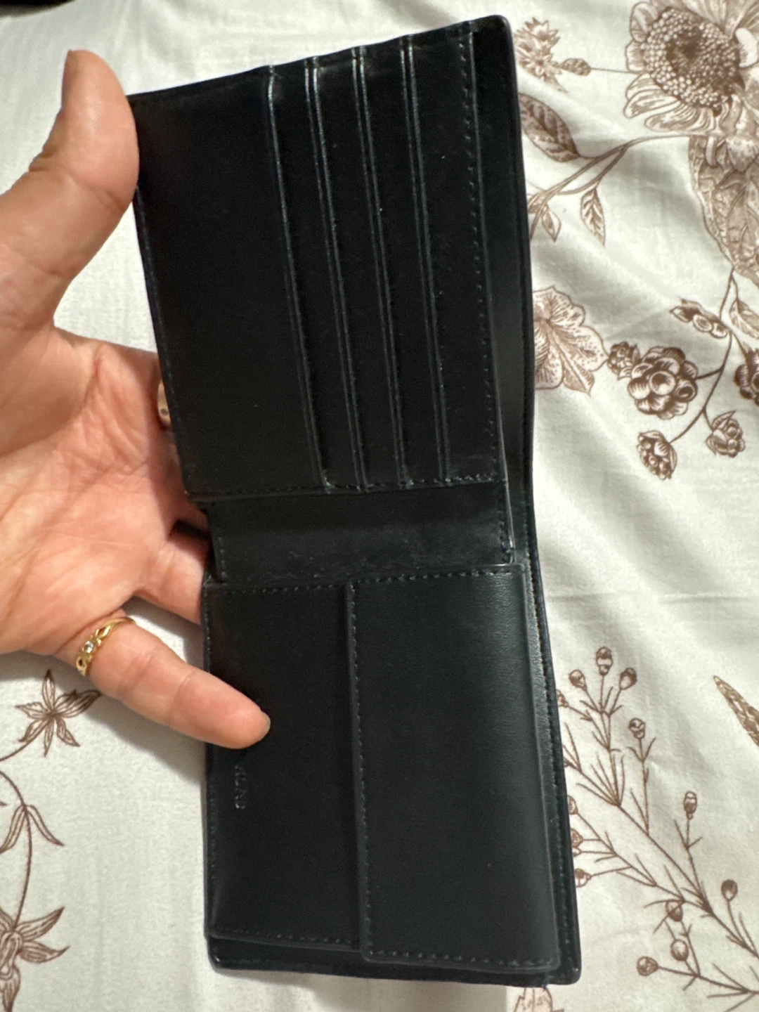 Michael Kors Black Leather Wallet - photo 2