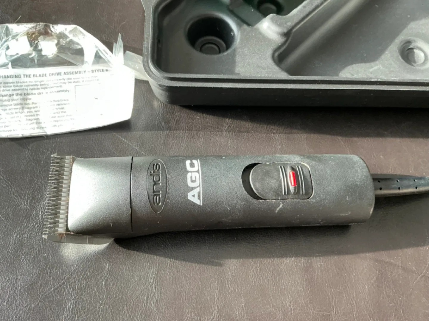 Andis AGC Pet/Dog Clipper Kit image indicator(2)