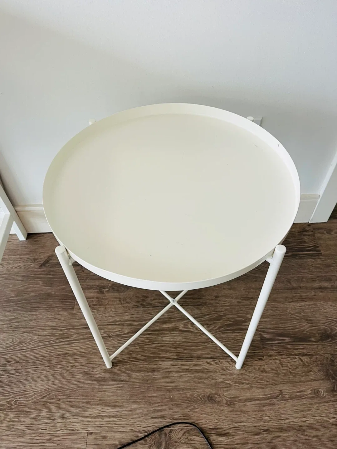 Tray Table - White IKEA GLADOM image indicator(2)