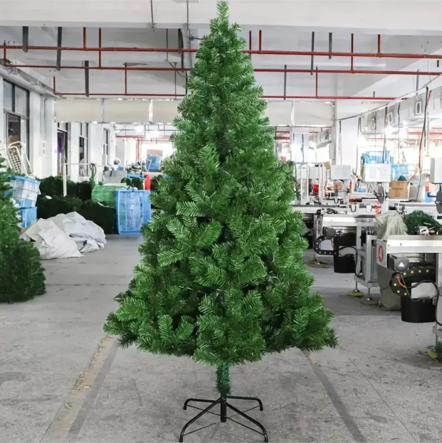 Christmas Tree 6ft (BRAND NEW IN BOX)