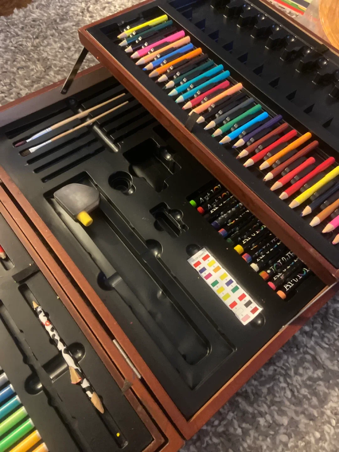 Wooden Art Set with Pencils, Crayons & Markers image indicator(4)