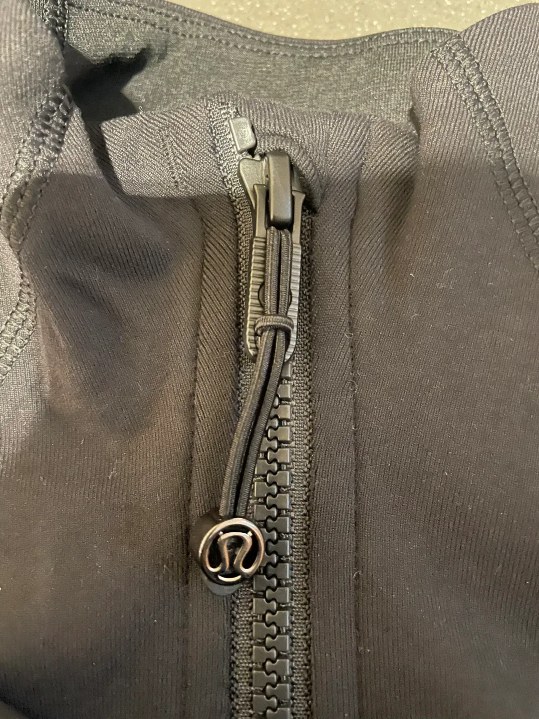 Lululemon Define Jacket *Luon Black Size 4 image indicator(2)