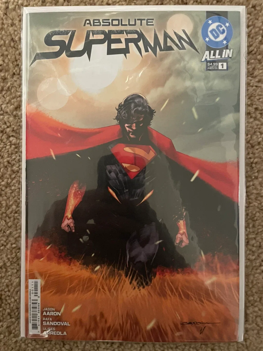 Absolute DC Trinity - First Prints First Issues image indicator(4)