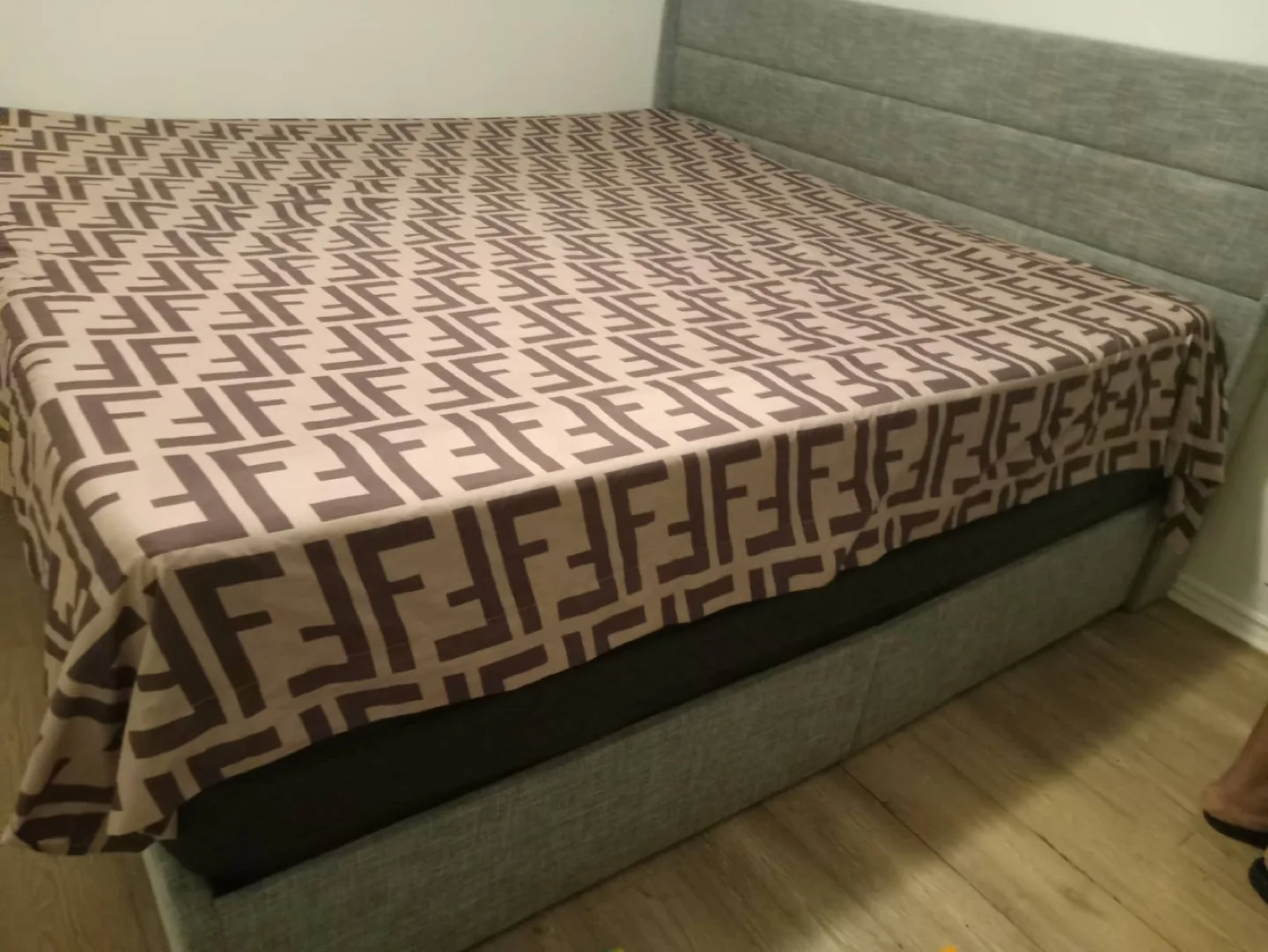 Fendi Bedding Set image indicator(2)