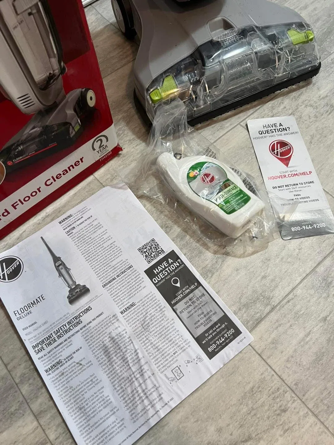 LIKE NEW Hoover Hard Floor Cleaner Machine, 1 Shampooer image indicator(5)