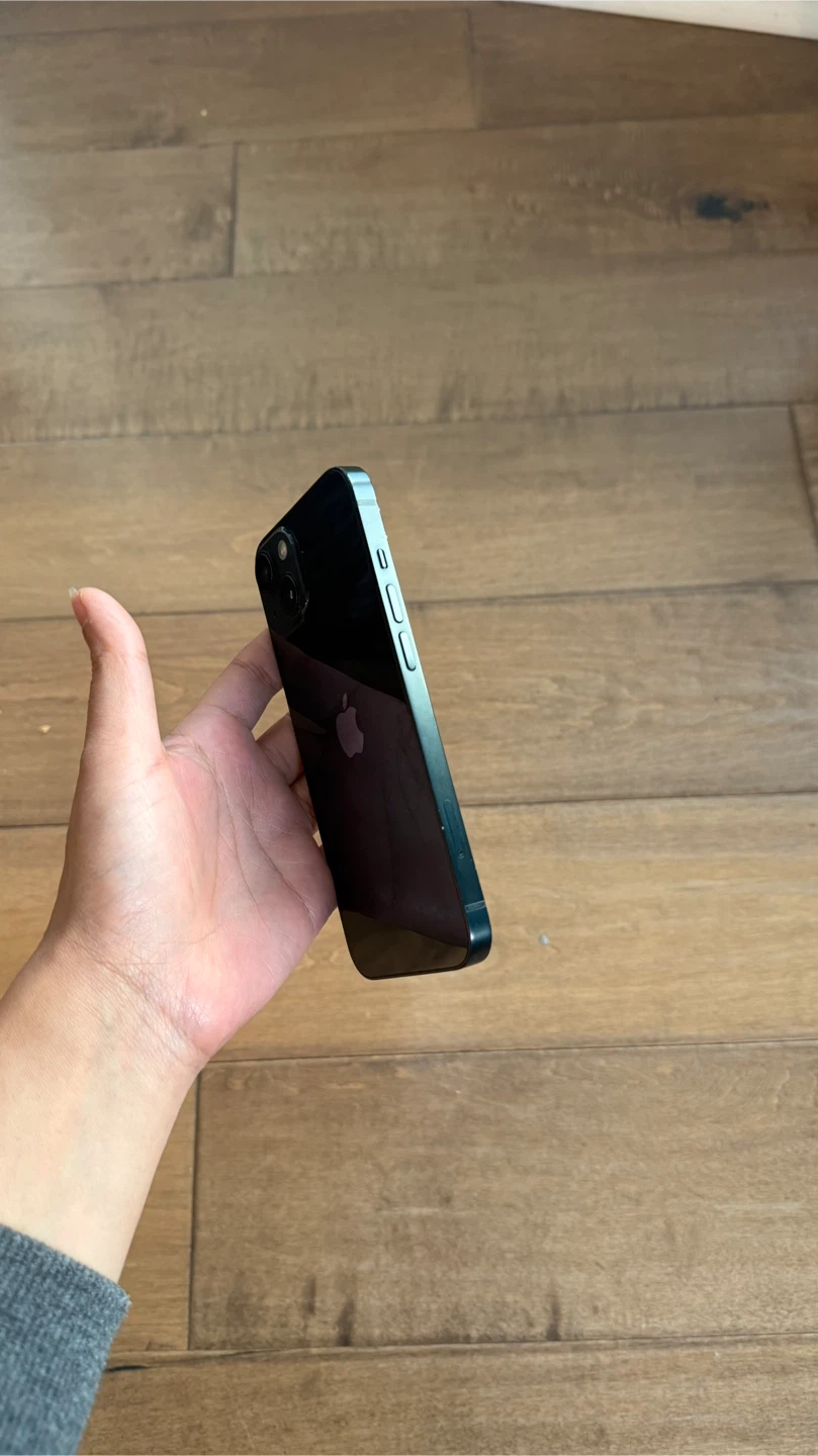 iPhone 13 – 256GB (Midnight Blue) - 86% battery + charging cable - photo 4