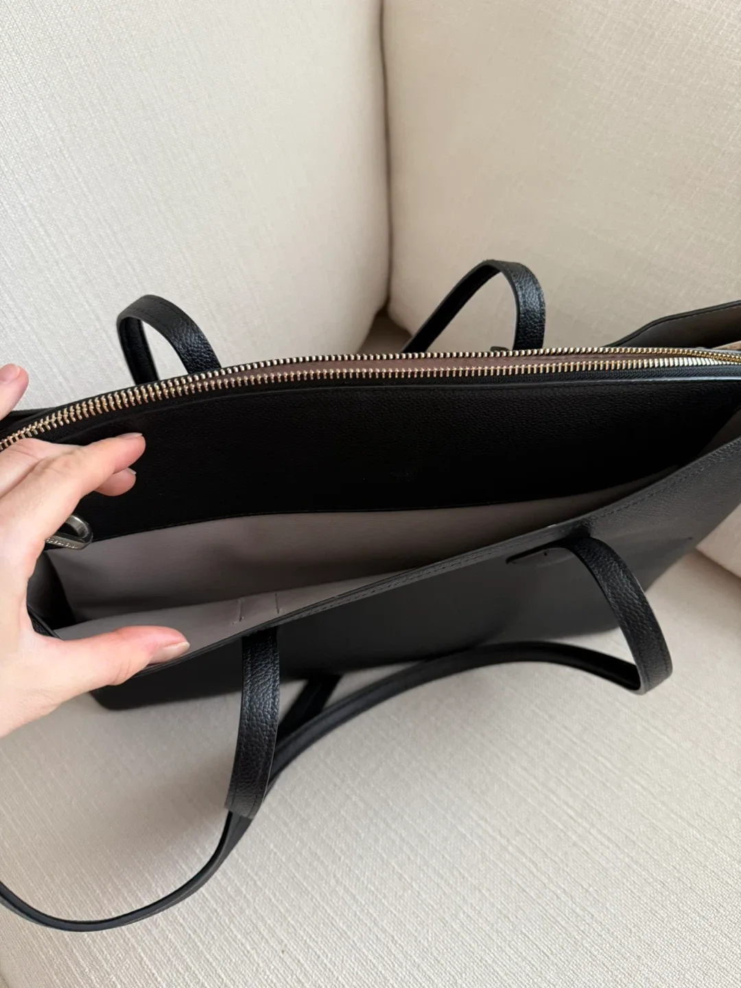 Kate Spade Work Tote image indicator(4)