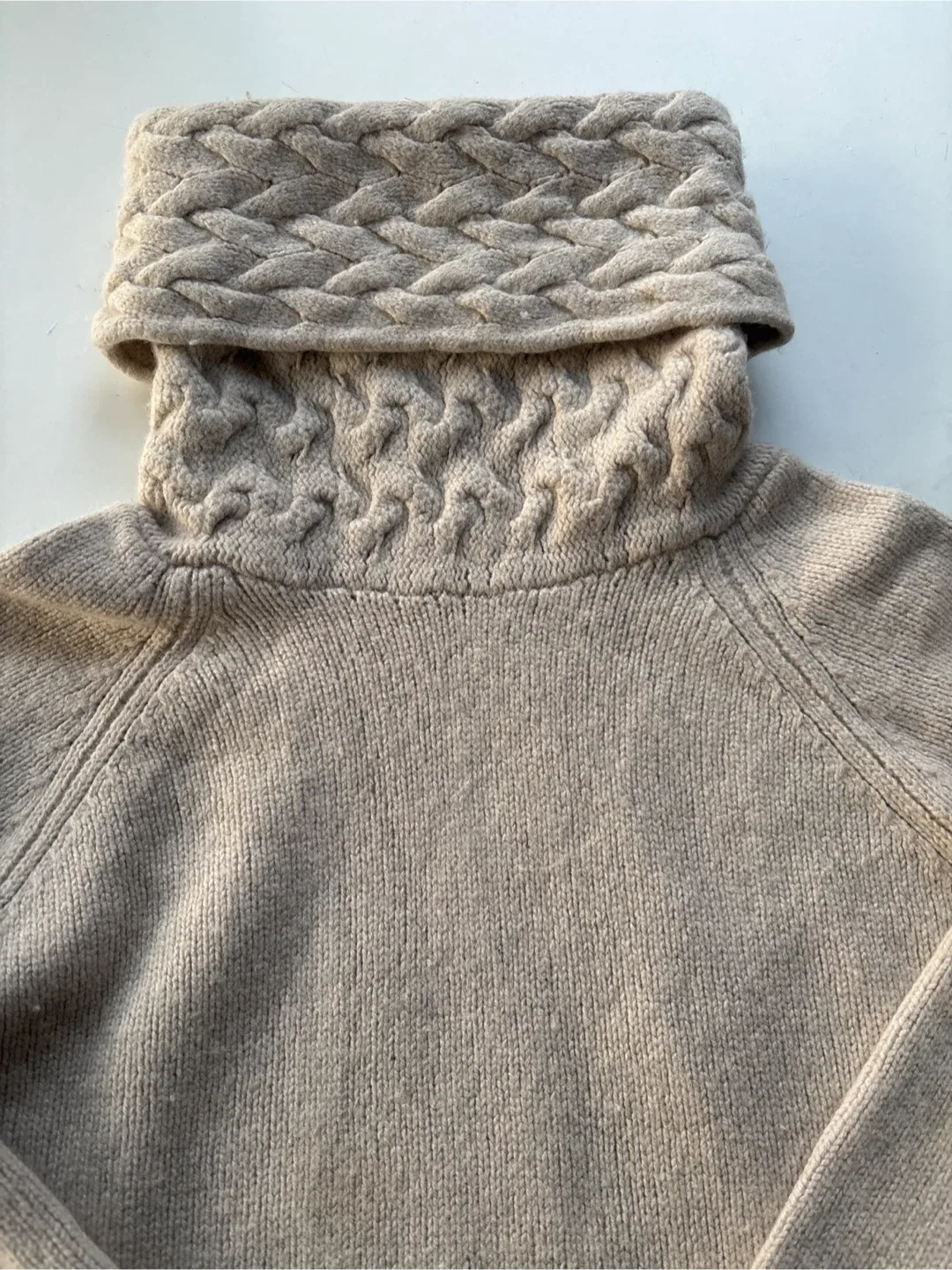Massimo Dutti Knit Turtleneck Sweater image indicator(2)