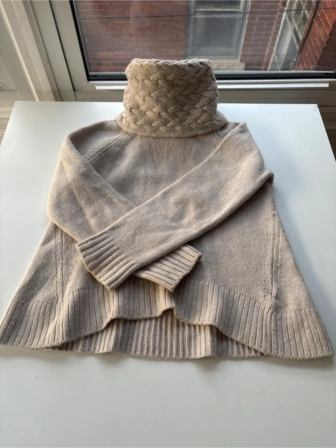 Massimo Dutti Knit Turtleneck Sweater image indicator(4)