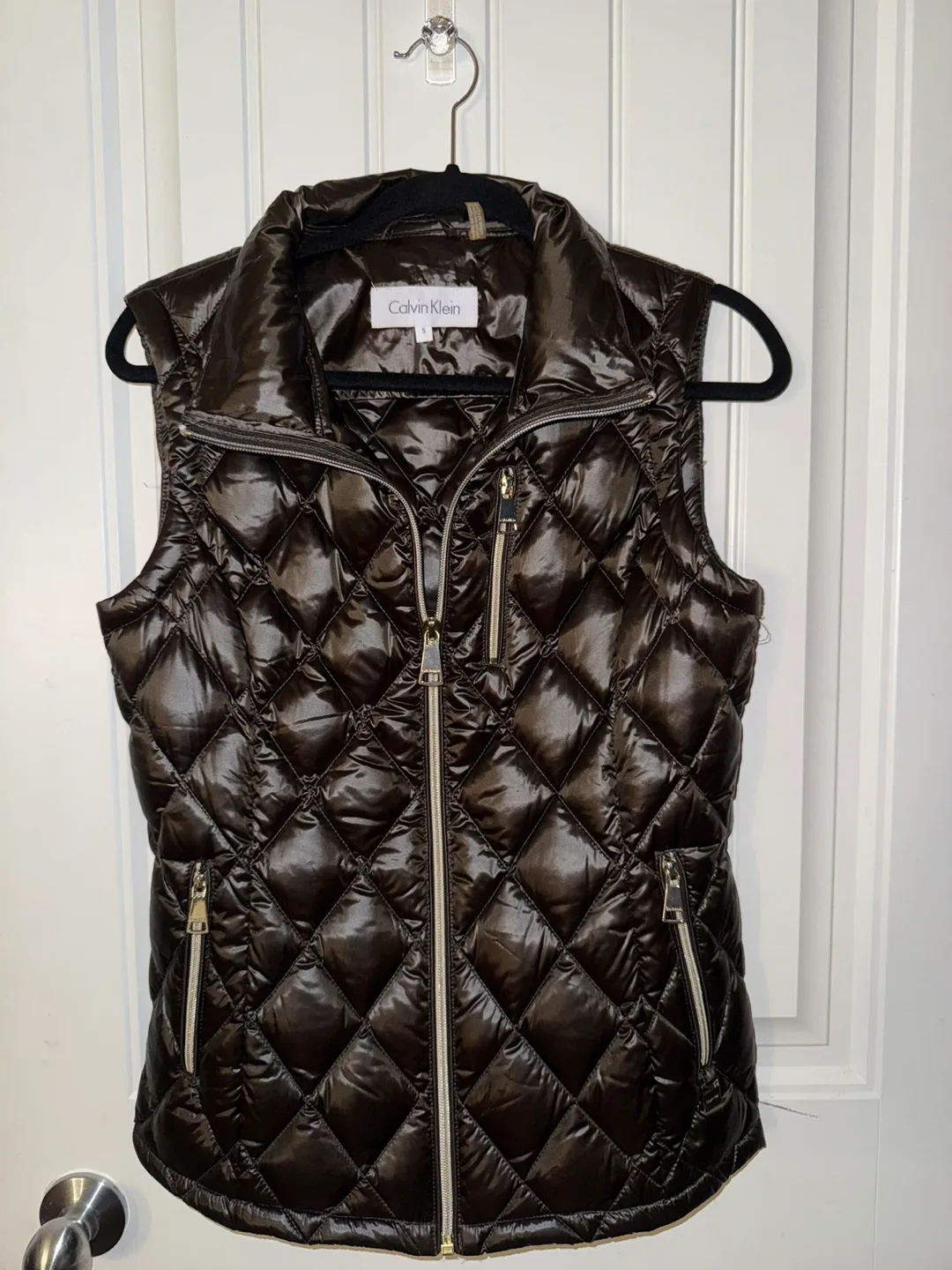 BNWOT Calvin Klein Puffer Vest - Size S