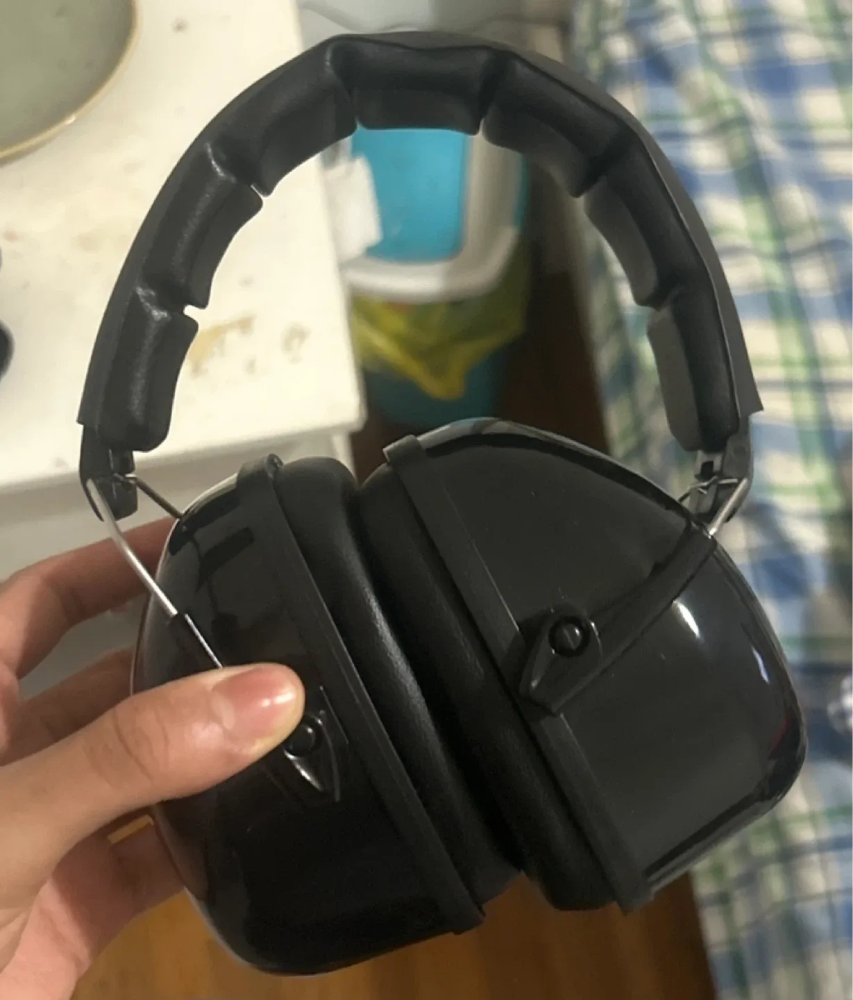 Black Noise Reduction Safety Earmuffs