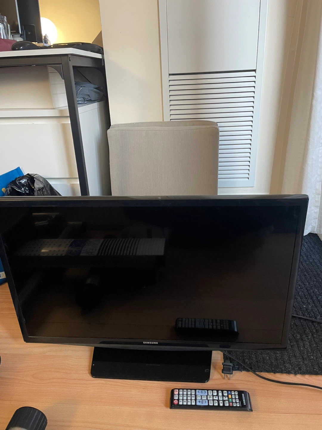 Samsung UN28H4000AF 28" TV