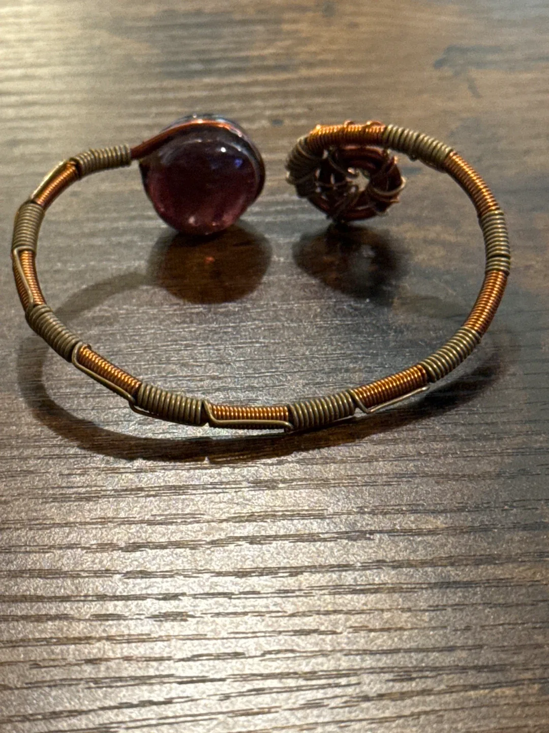 Handmade Wire-Wrapped Bracelet image indicator(3)