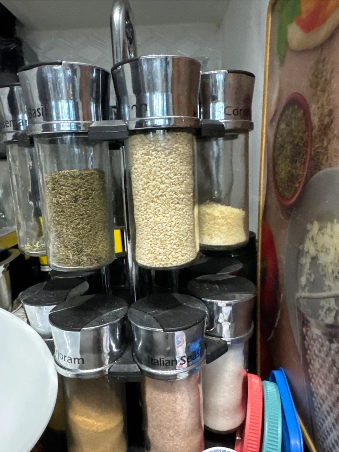 Rotating Spice Rack with Spices