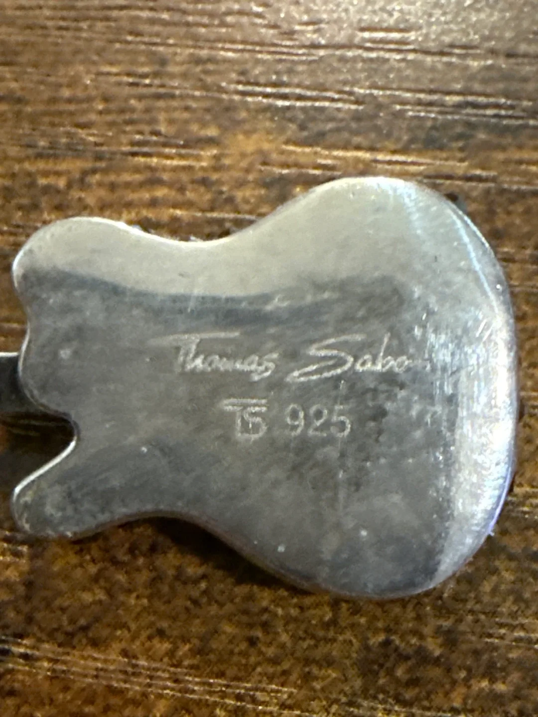 Thomas Sabo Guitar Charm image indicator(3)