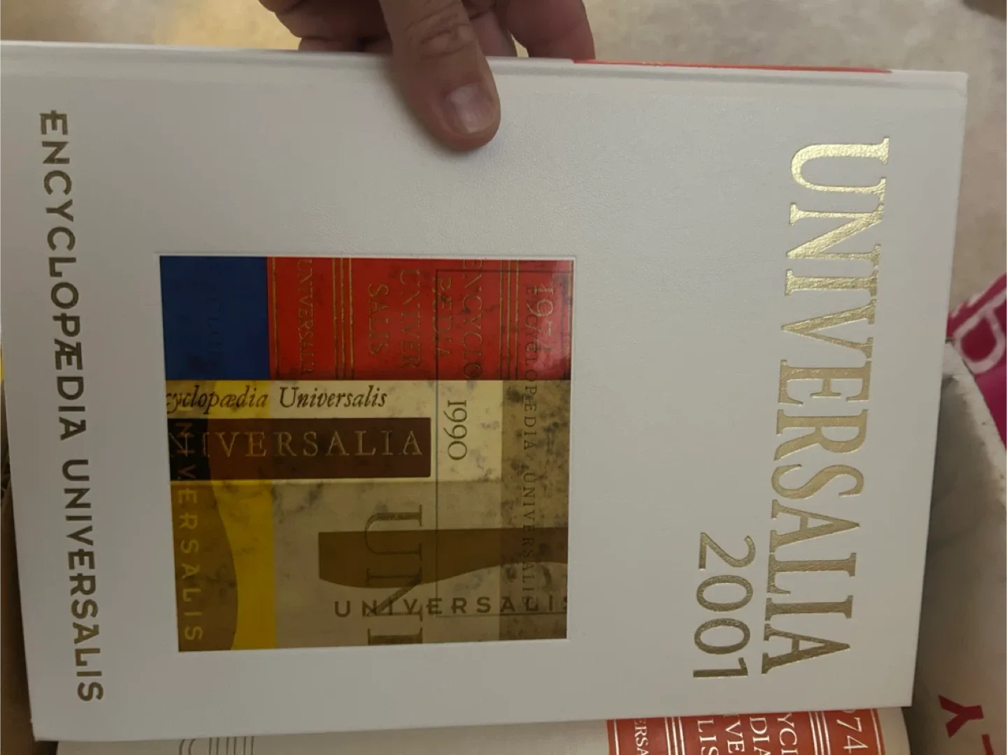 Encyclopaedia Universalis - 1974 to 2001 image indicator(2)