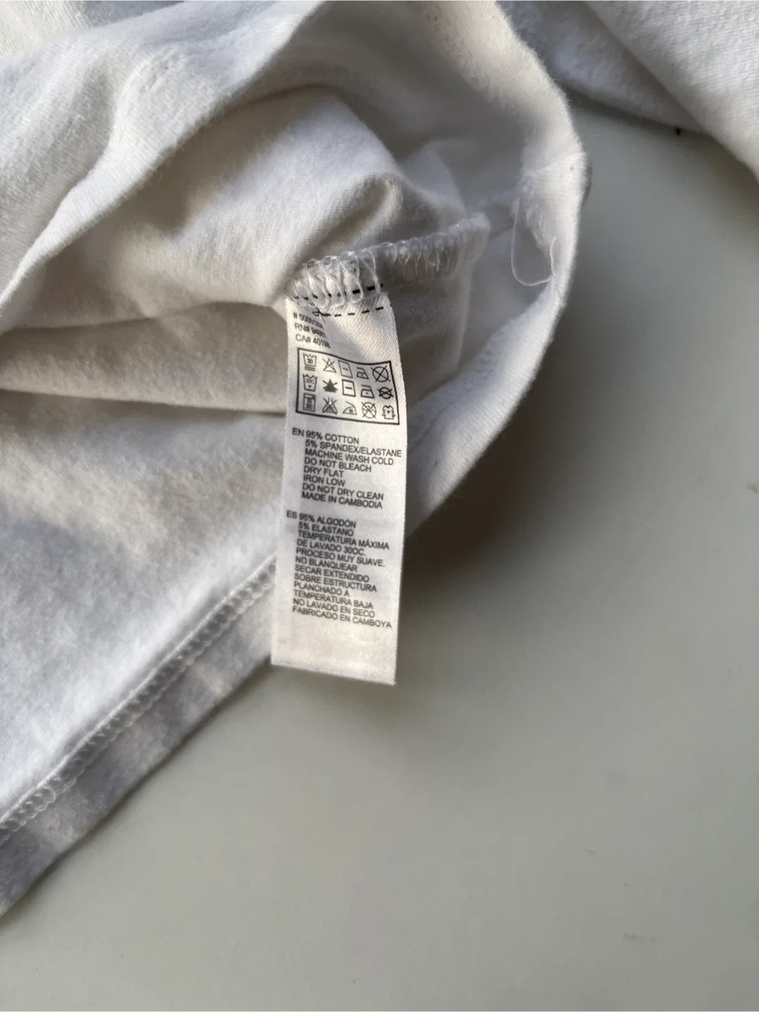 Forever 21 White Long Sleeve Top - Size S image indicator(4)