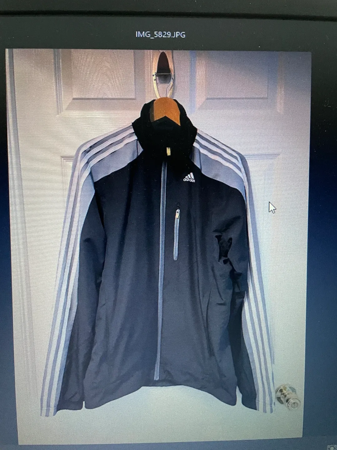ADIDAS jacket - men’s medium - new