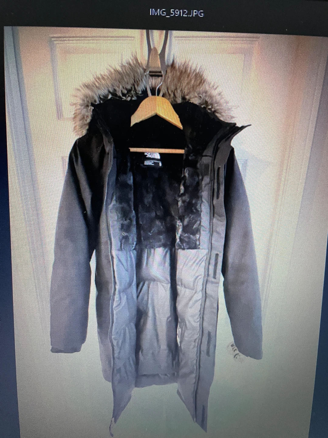 THE NORTH FACE Arctic Parka - Girls XL (fits like women’s med) - photo 2