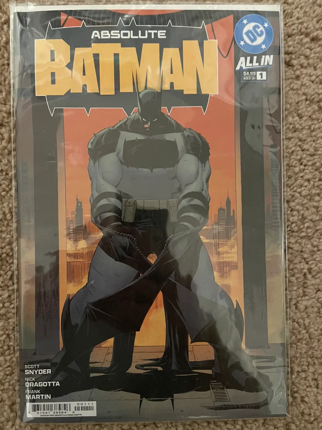 Absolute Batman Comic Book Set image indicator(2)