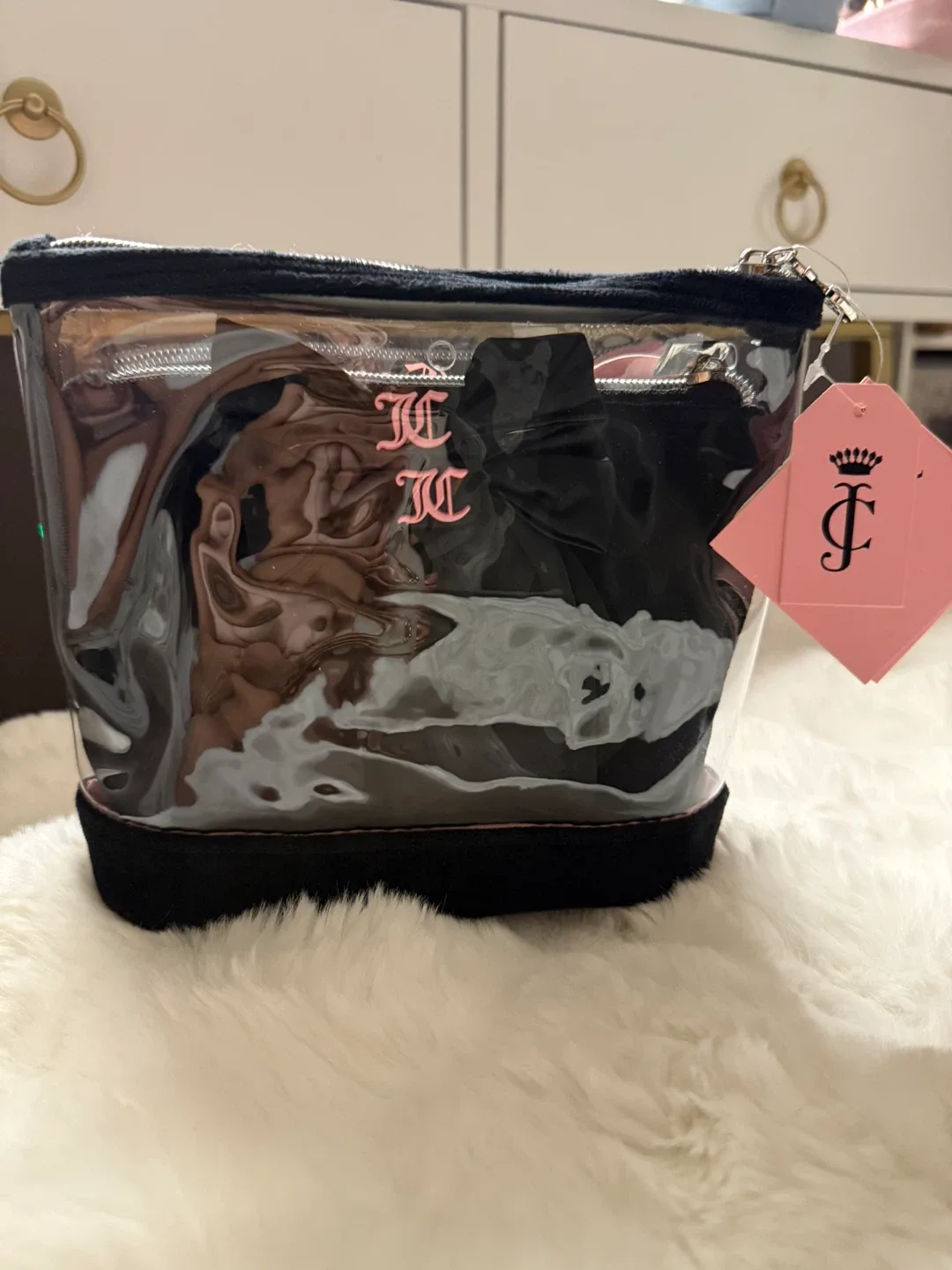 Juicy Couture Black Cosmetic Bag - New image indicator(2)