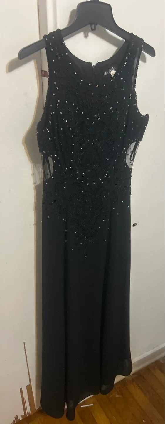 Women’s dress