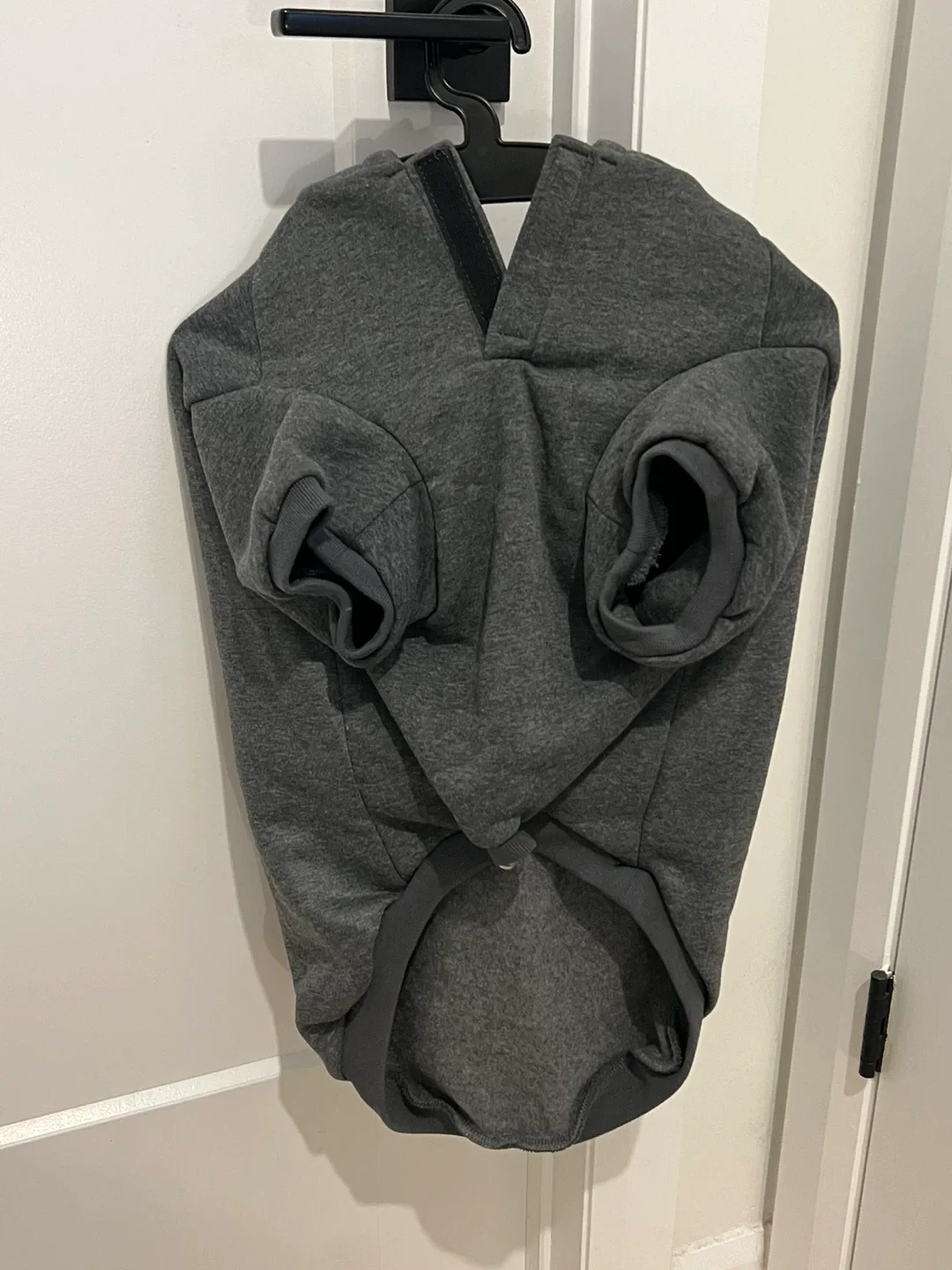 New Peanuts Snoopy Pet Apparel Hoodie - Size Large image indicator(4)