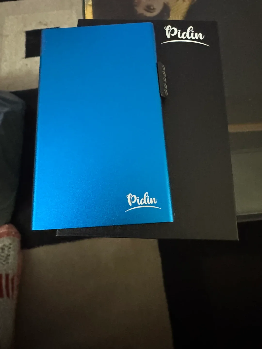 Pidin Blue Card Holder with Box