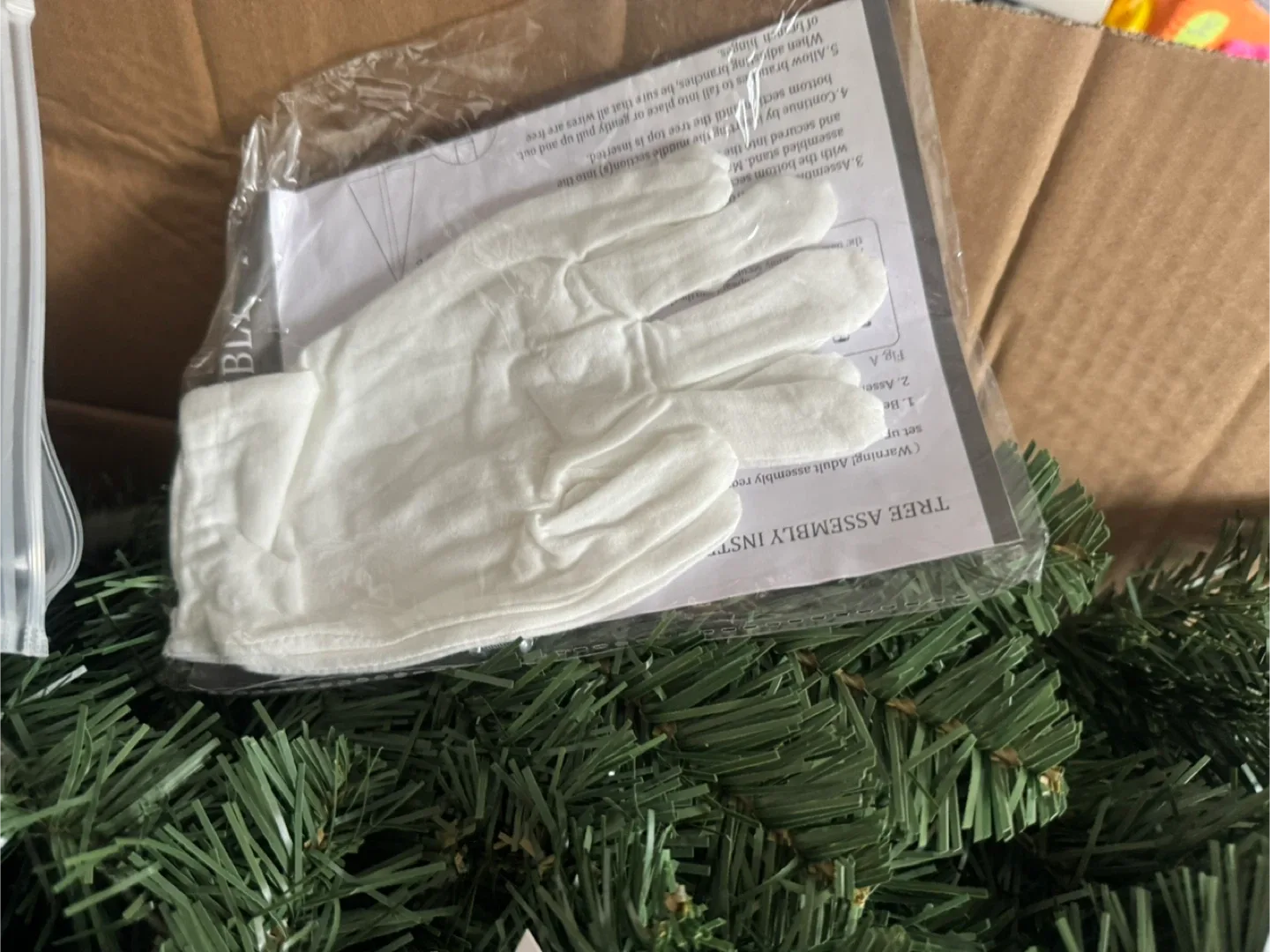 Brand New 6ft. tall Green Christmas Tree New in Box Never Used image indicator(4)