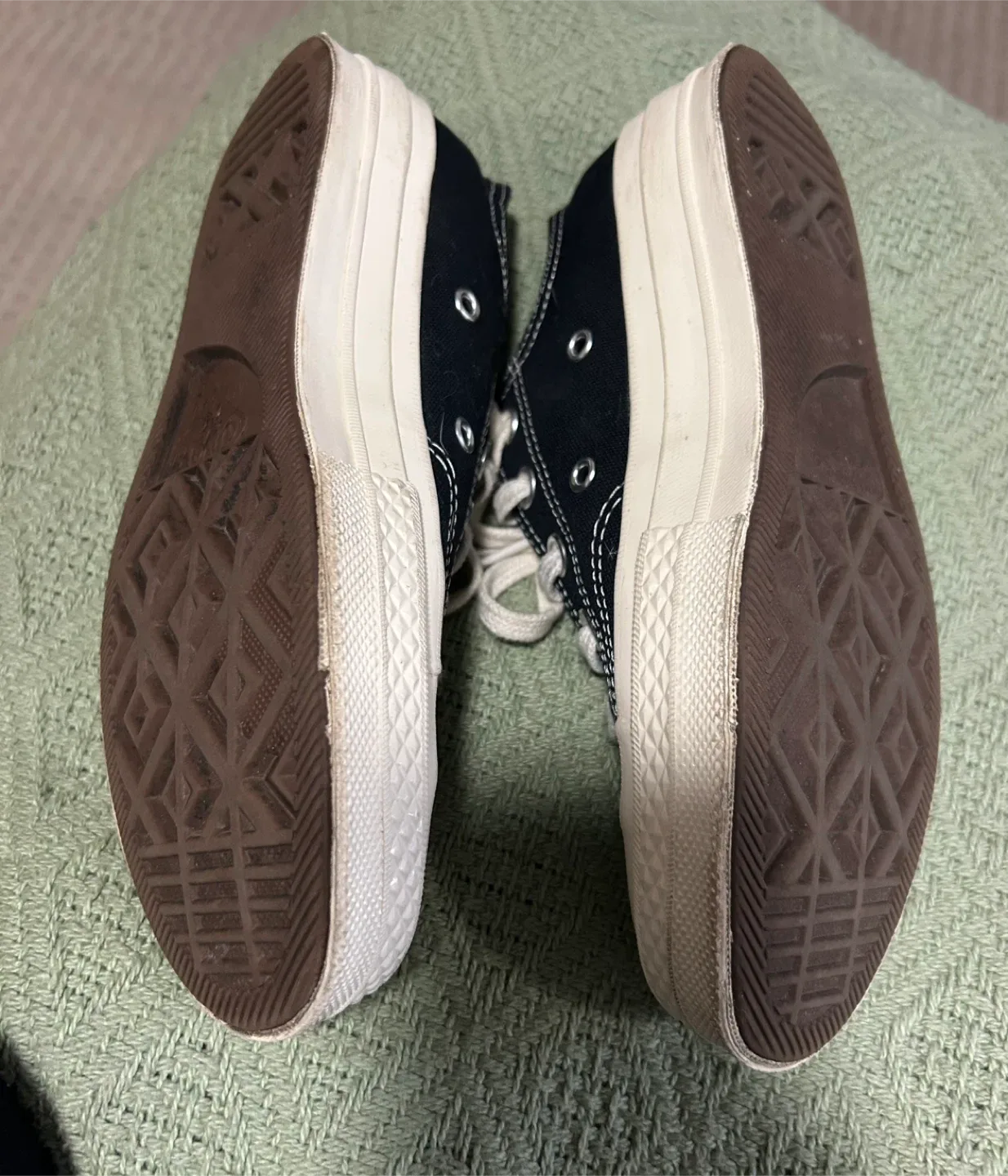 CdG PLAY x Converse Women's  All Star Low-Top Sneakers image indicator(7)