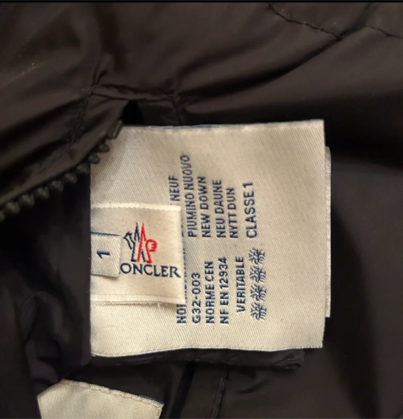 Moncler Serina Giubbotto Reversible Down Jacket - Black Friday! image indicator(8)