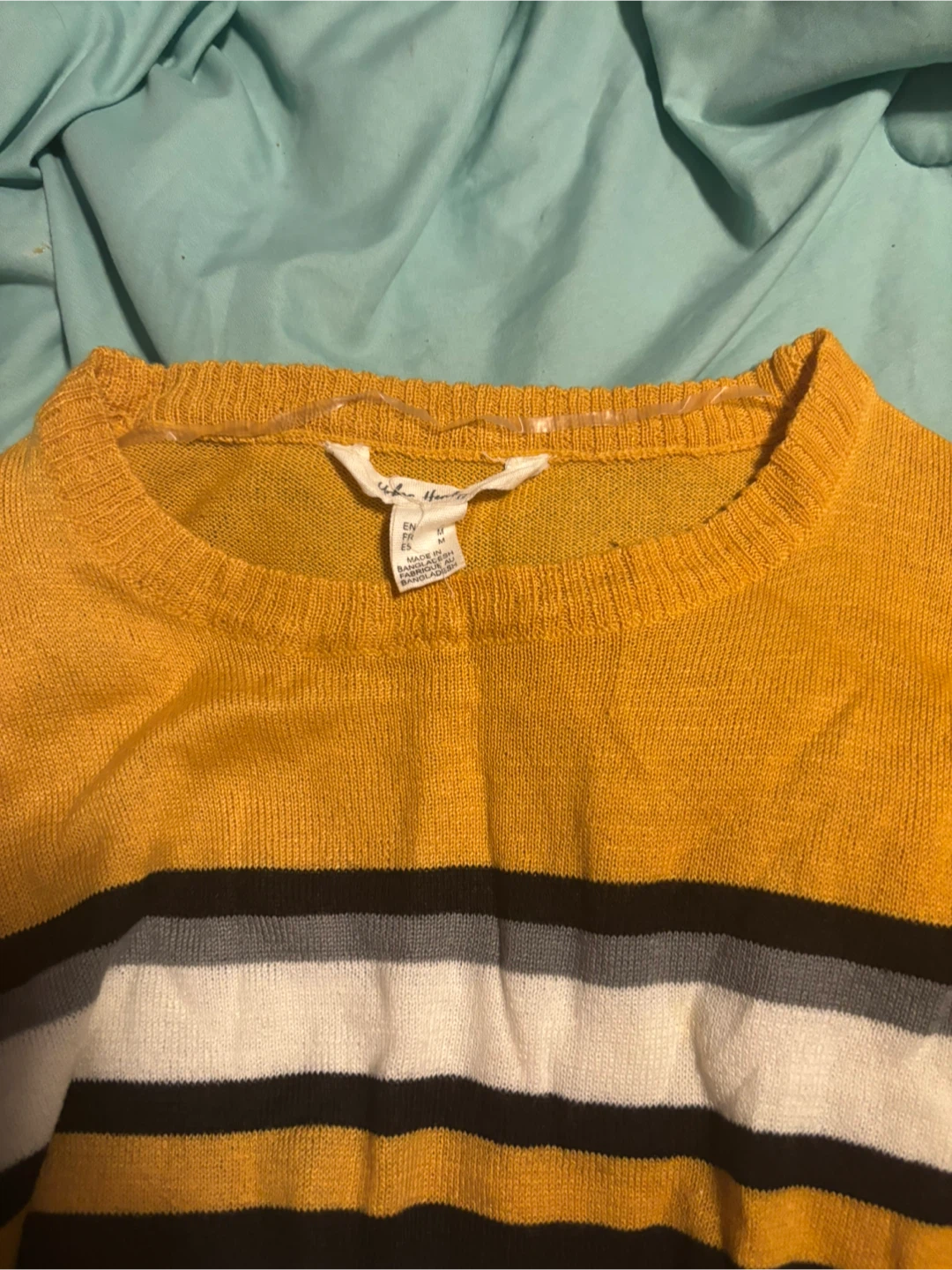 Urban Heritage Striped Sweater - Size M - photo 2