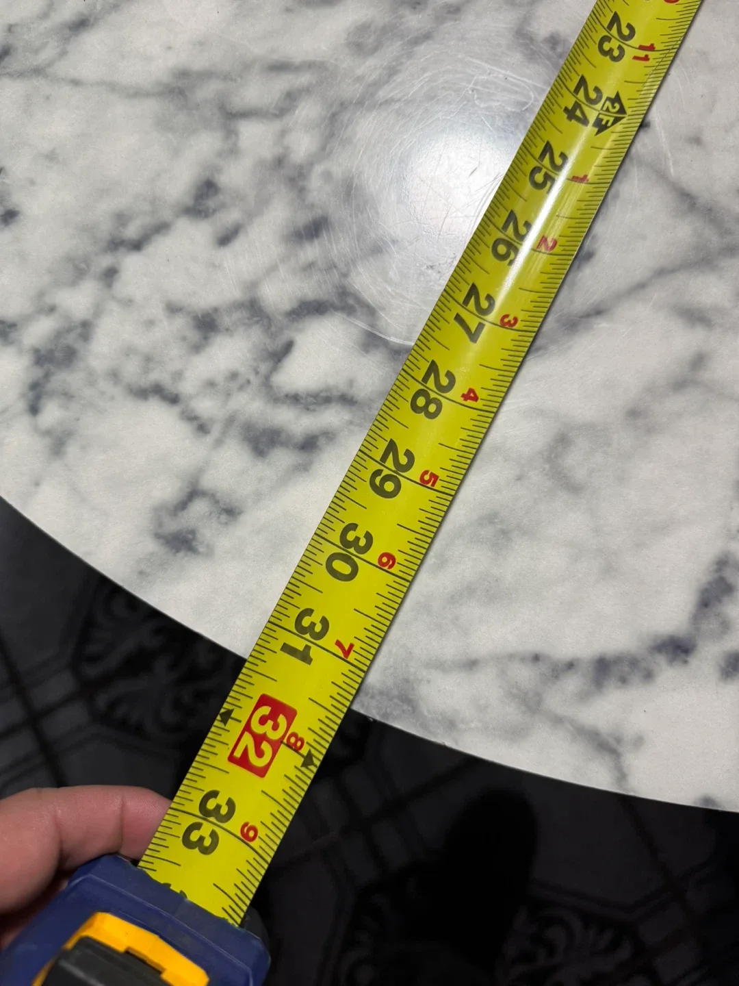 Round wood Top Table - 32 inch Diameter image indicator(3)