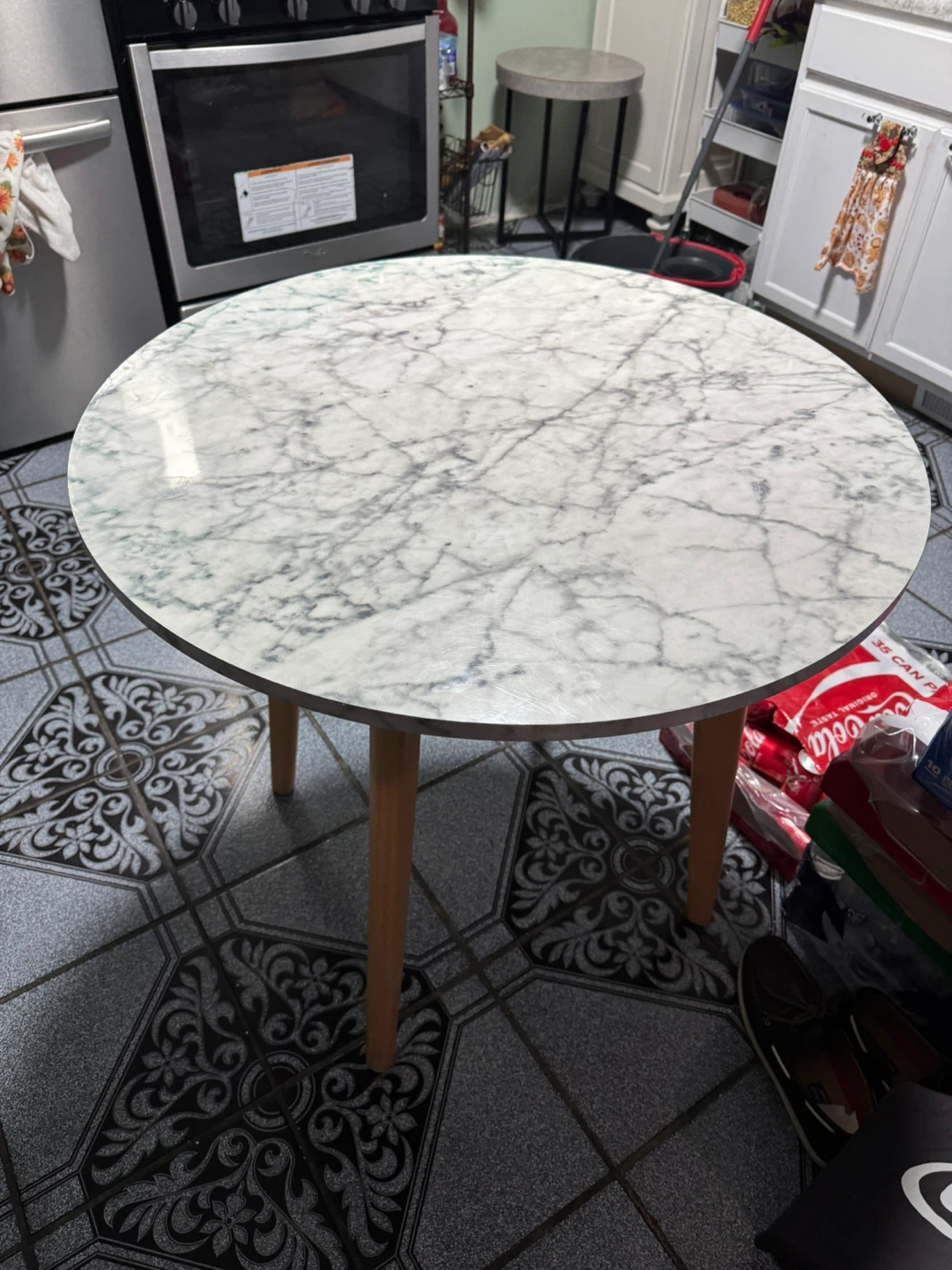 Round wood Top Table - 32 inch Diameter