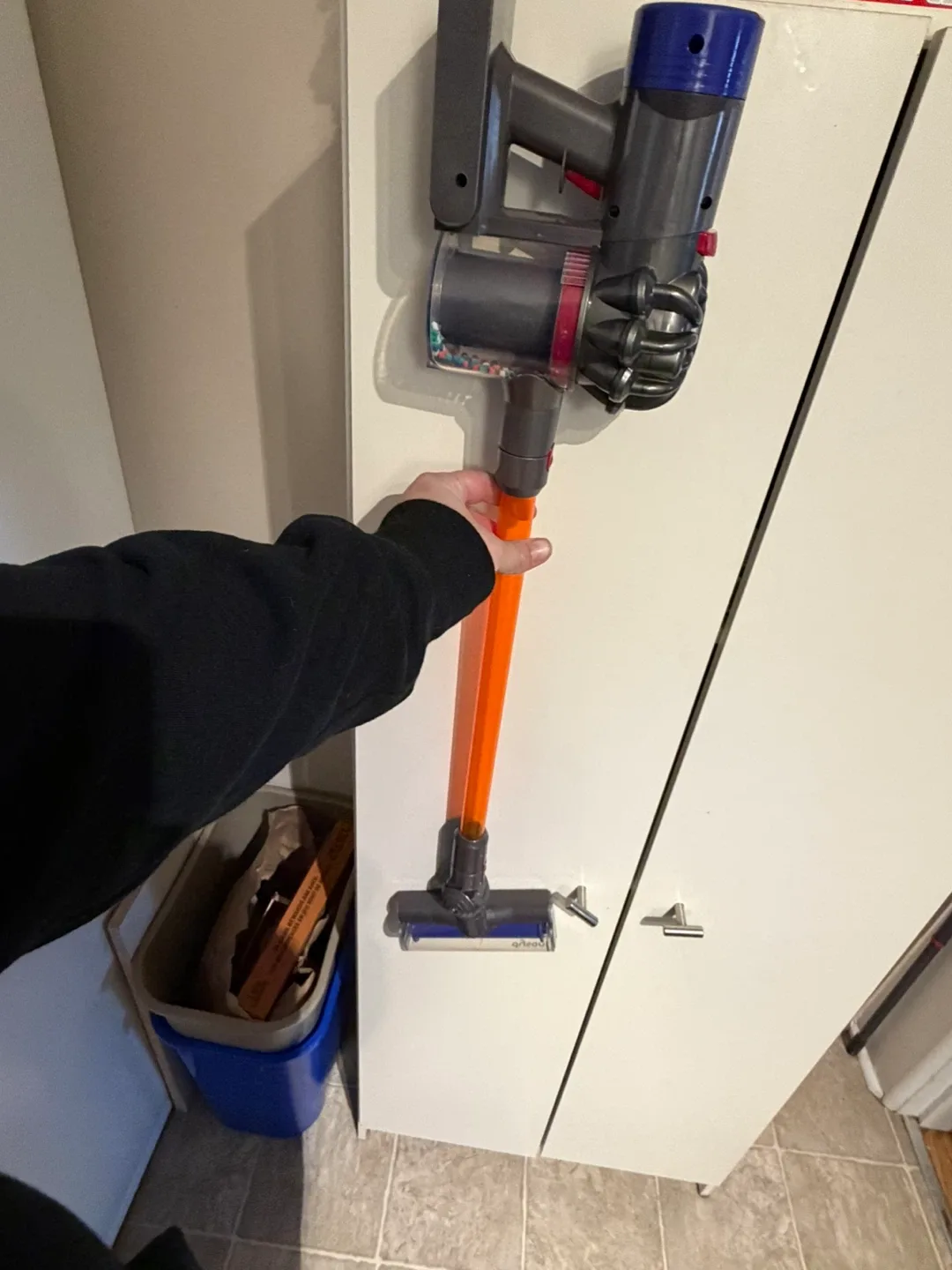 Kids toy dyson  Cordless Vacuum