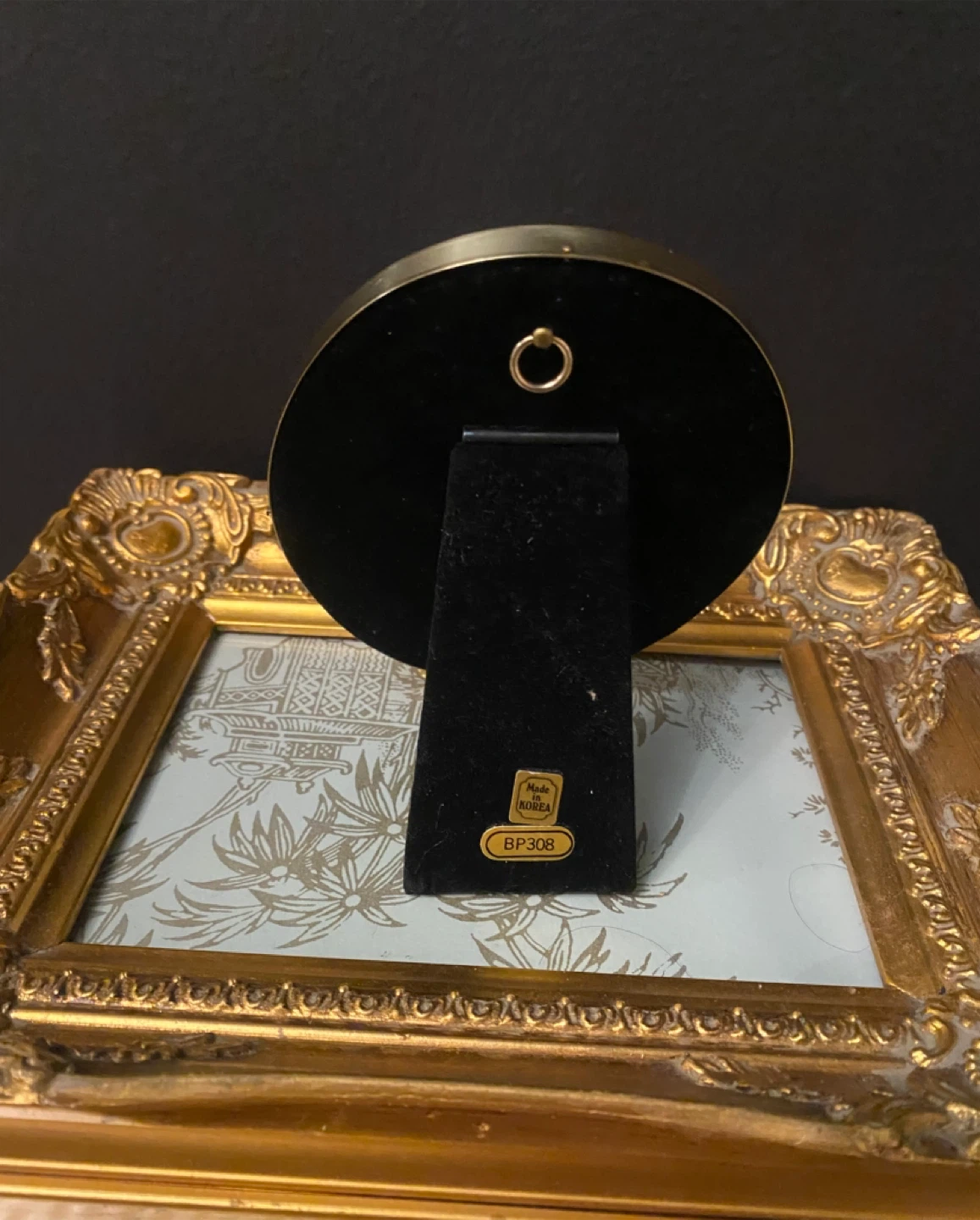 Gold Decorative Picture Frames - photo 2